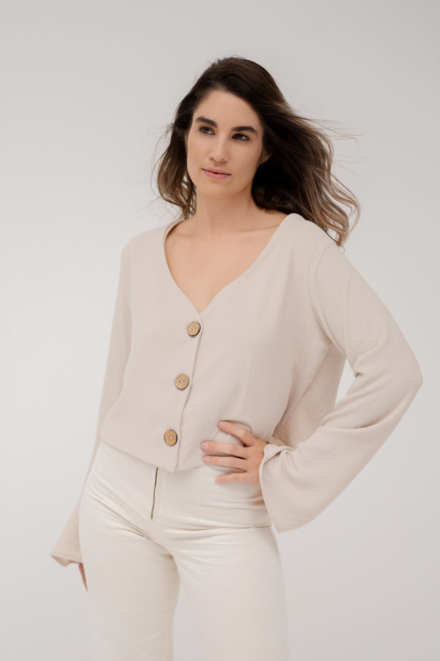 Indiana Flared Sleeve - Crop