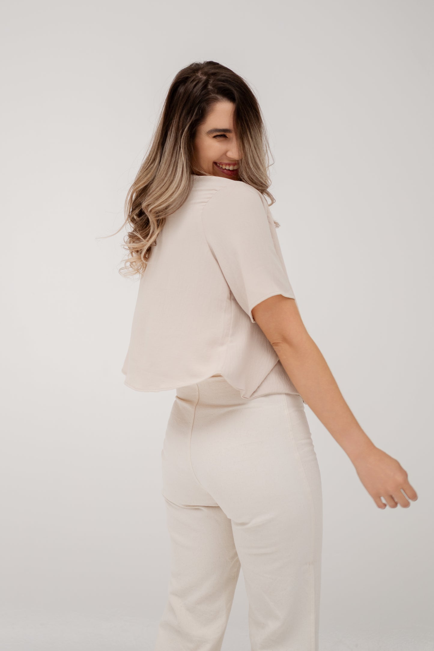 Indiana Short Sleeve ~ Crop